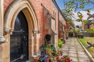 Photo 22- click for photo gallery